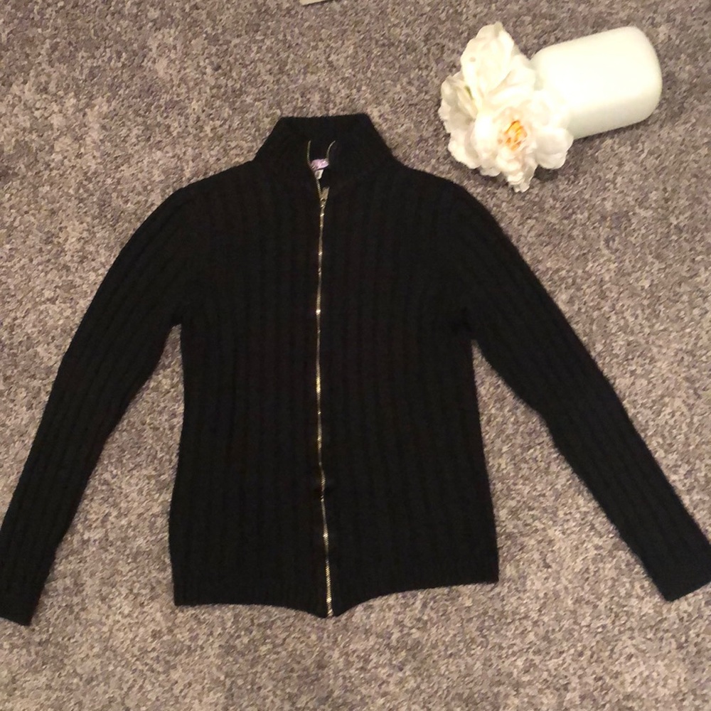 ❌SOLD❌Vintage Dolce & Gabbana Black Sweater - Picture 1 of 7